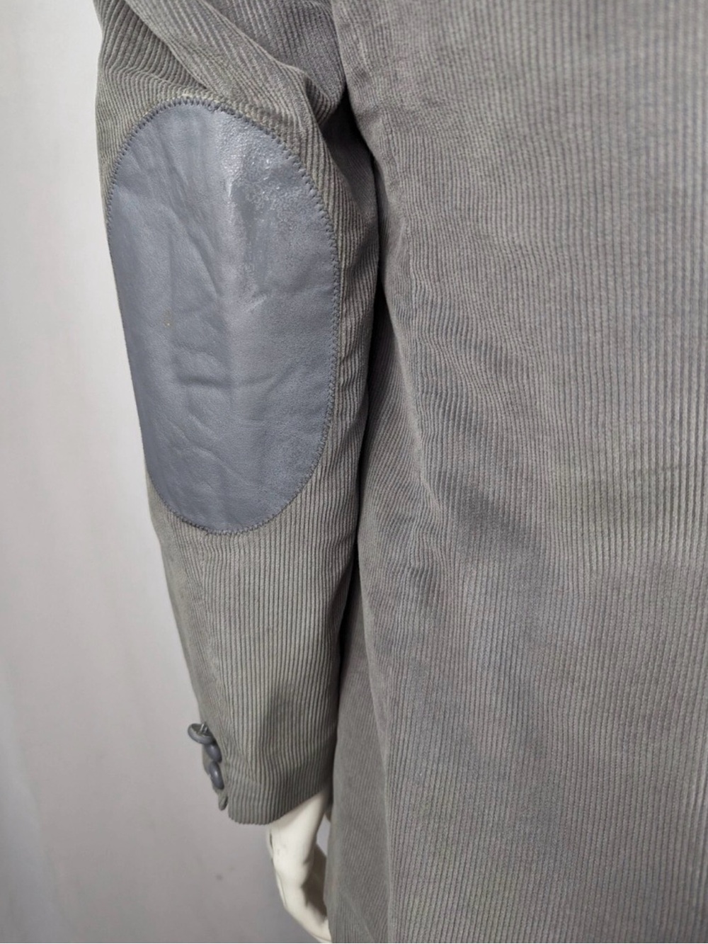 Pioneer Wear Vintage Western Men’s Gray Corduroy Sport Coat EUC Size 42 long - Picture 4 of 7